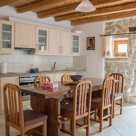 Case de vacanță Ioanna 's Place