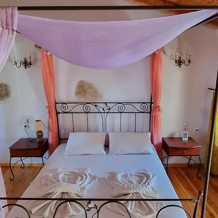 Ioanna 's Place